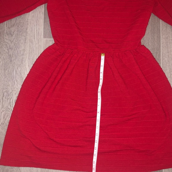 Francesca’s Double V Dress - Picture 4 of 6